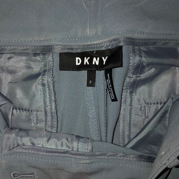 DKNY suit - Picture 5 of 5